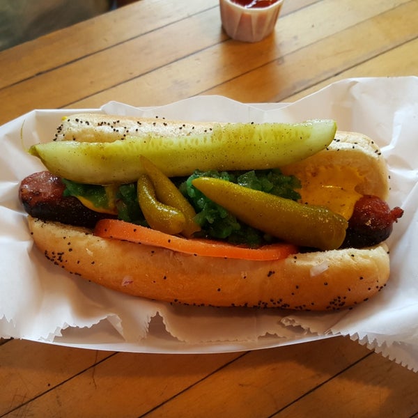 Photo taken at Chicago&#39;s Dog House by Alice K. on 6/8/2018