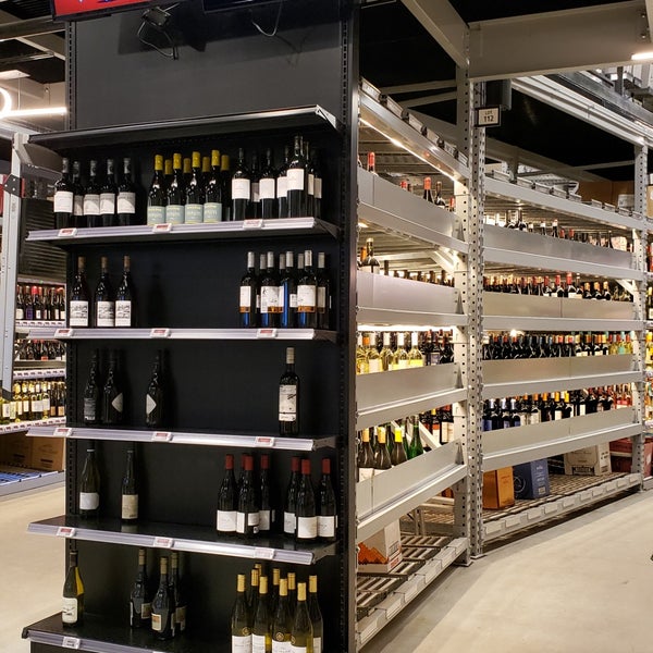 Empire Wine and Liquor 1440 Central Ave