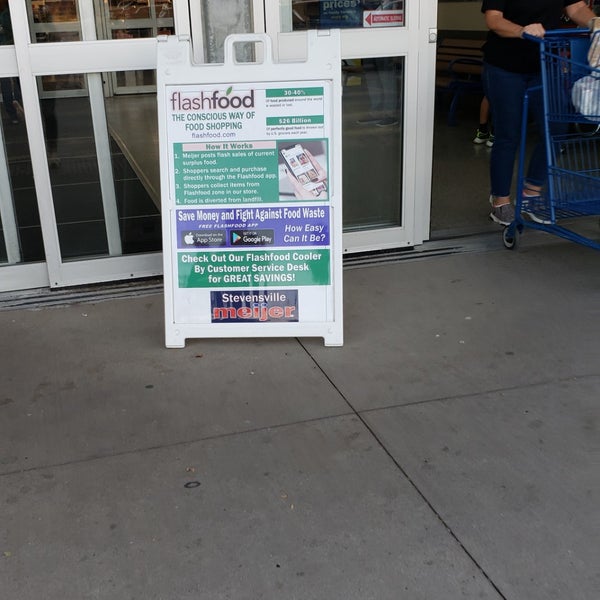 Meijer Supermarket in Stevensville