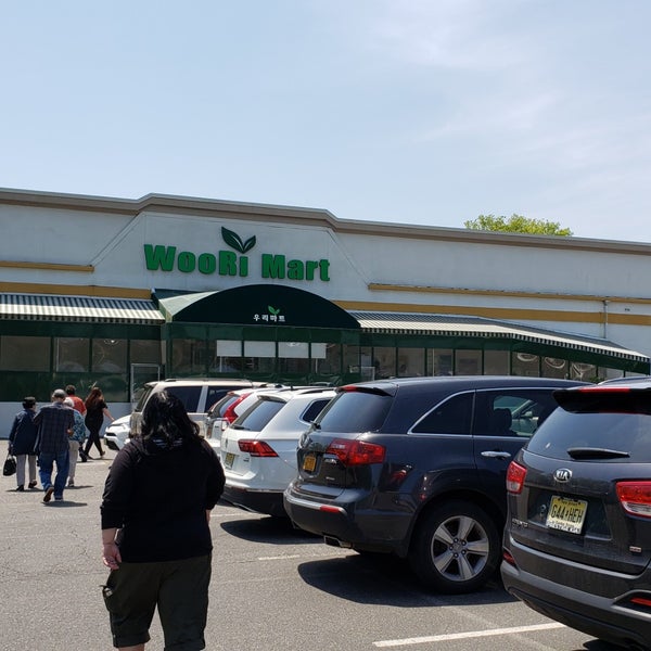 WooRi Mart Supermarket