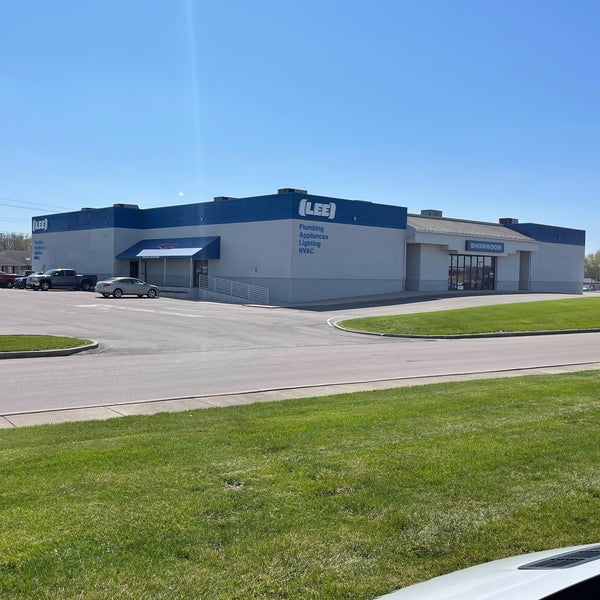 AMC Showplace Muncie 12 14 tips