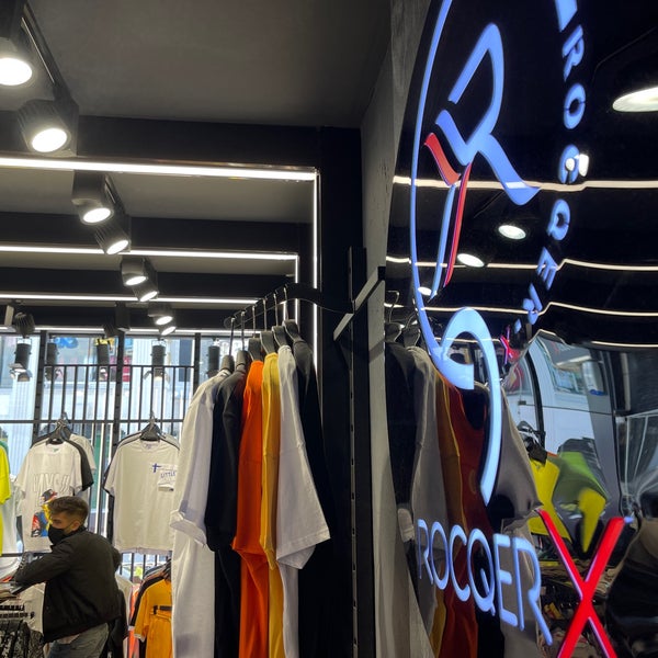 Rocqerx Clothing Store In Mehmet Nesih Ozmen