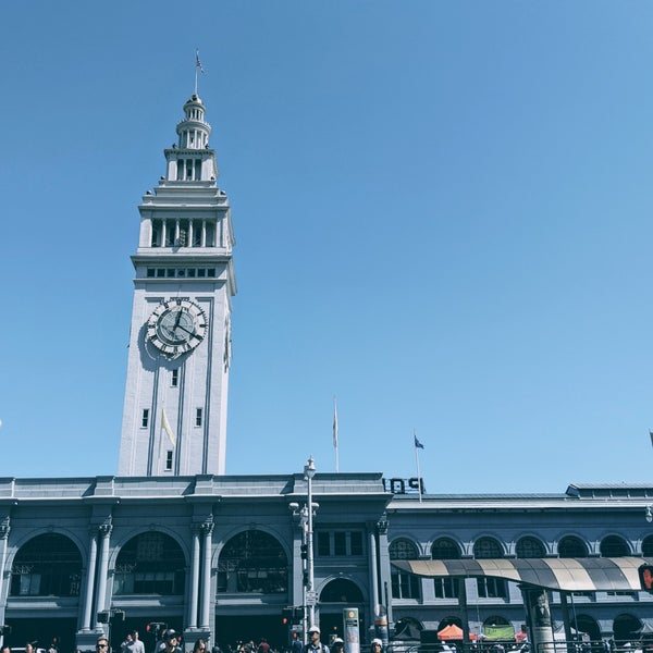 Sightglass Coffee Cart Coffee Shop in San Francisco