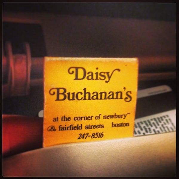 Foto tirada no(a) Daisy Buchanan&#39;s por Jess P. em 11/6/2014