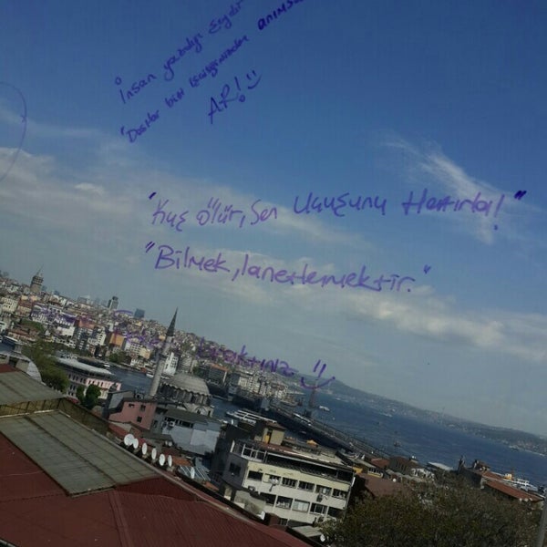 Das Foto wurde bei Digibus  Dijital İş Geliştirme Ajansı von Ari C. am 4/15/2016 aufgenommen