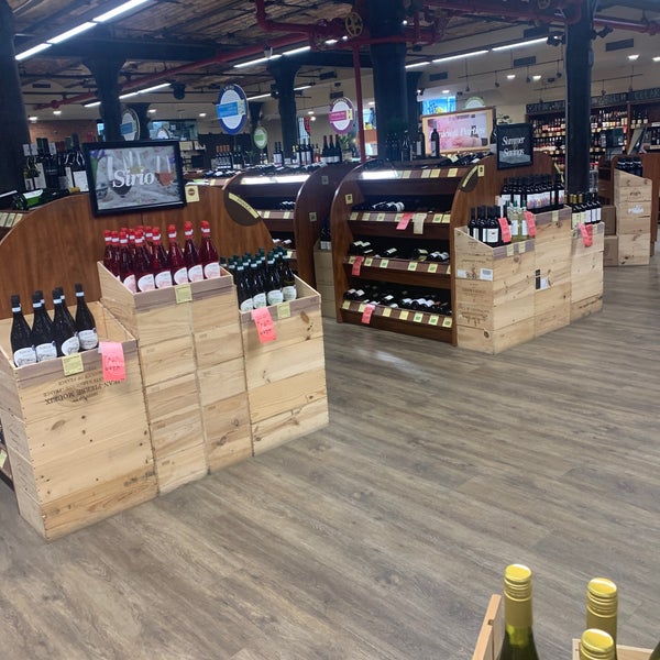Photo taken at Astor Wines &amp; Spirits by Martin D. on 6/16/2023