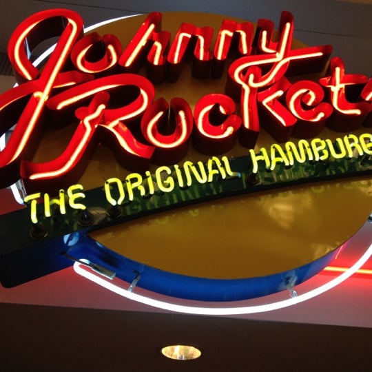 Johnny Rockets - Downtown Norfolk - Norfolk, VA