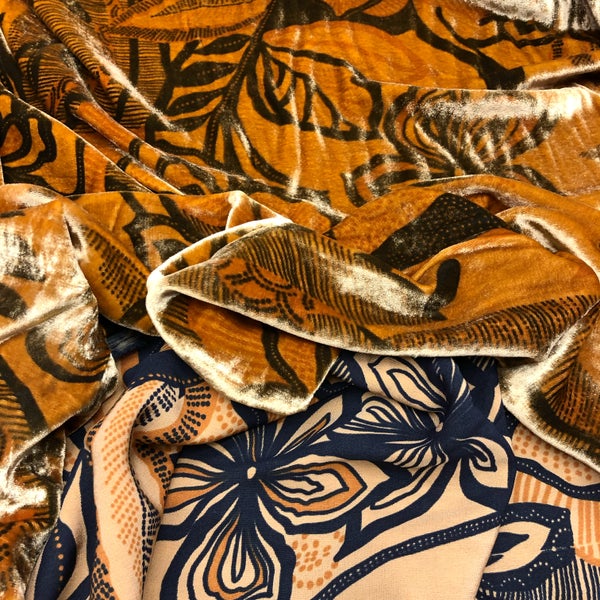#silk #velvet #shop #fabric VIA DEL GESU, 60  #roma #fashion #fashionista #fashionweek #fashiongram #tessuti #couturefabric #fashiondesigner #bassetti #sartoria #tessuti #costumedesigner