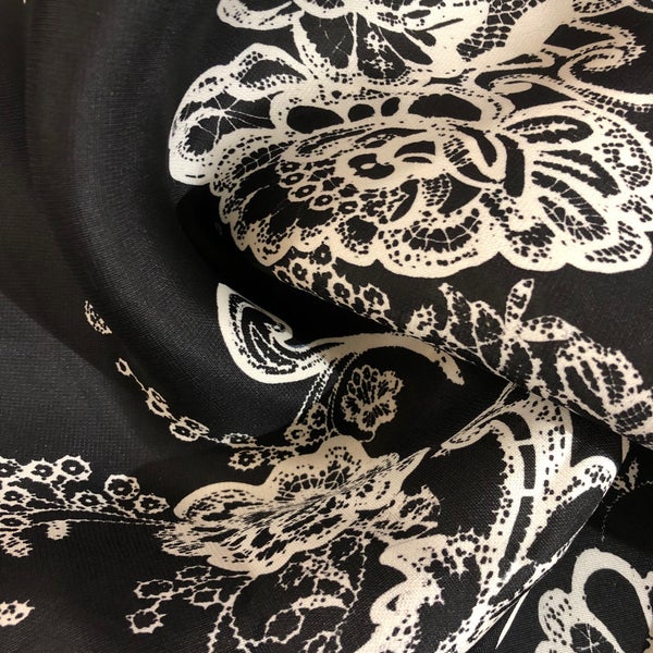 #gazare #silk  #fabrics #pierlorenzobassettitessuti  #fabrics VIA DEL GESÙ 60  #roma #fashion #tessuti #couturefabric #fashiondesigner #costumedesigner #altamoda #couture #partydress #bassetti