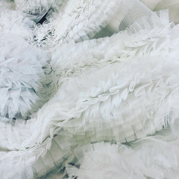 #tulle #white #pierlorenzobassettitessuti #fabrics VIA DEL GESÙ 60  #roma #fashion #tessuti #couturefabric #fashiondesigner #bassetti #tessutialtamoda #costumedesigner #bridal  #weddingplanner