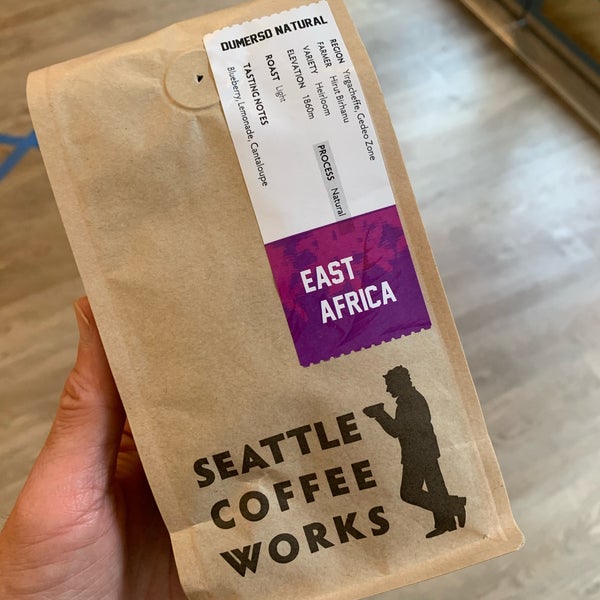 Das Foto wurde bei Seattle Coffee Works von C.Y. L. am 10/16/2020 aufgenommen