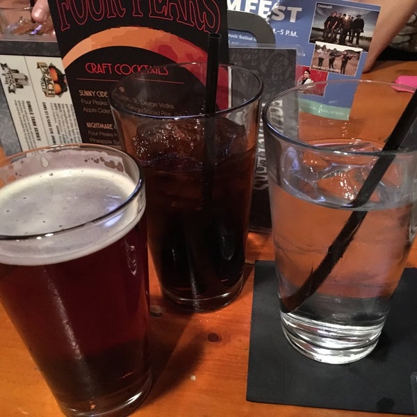 Photo taken at Four Peaks Grill &amp; Tap by Rob M. on 11/7/2015