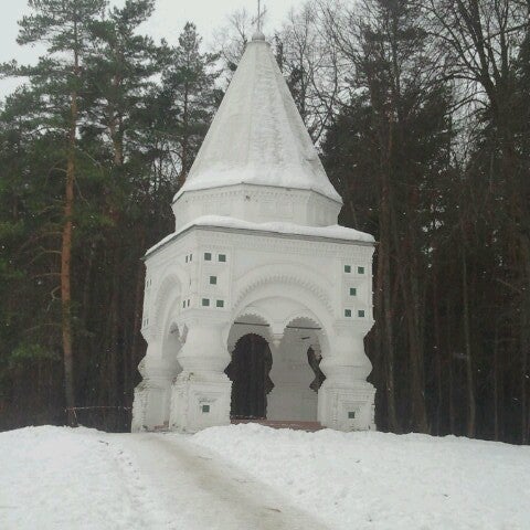 Часовня крест