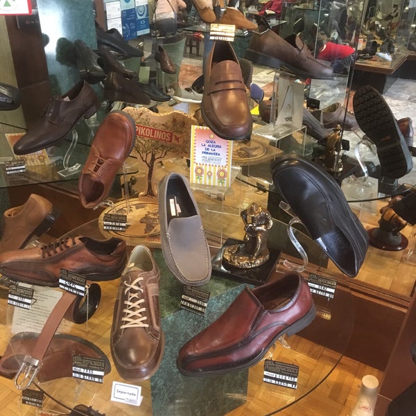 Photos at El Borcegui Shoe Store in Cuauht moc