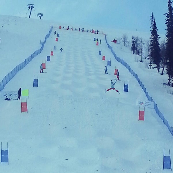 горнолыжный курорт полярные зори мурманская. салма полярные зори горнолыжный курорт. салма горнолыжный комплекс веб. салма полярные зори горнолыжный курорт. лысая гора полярные зори.