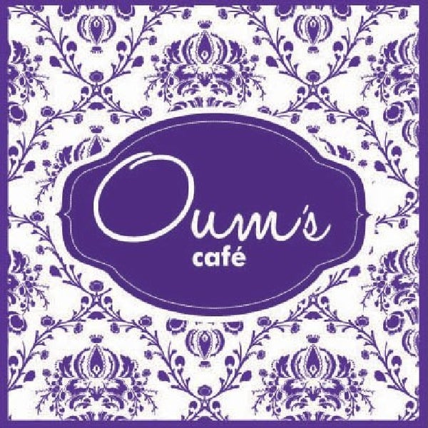 Foto tomada en Oum&#39;s Cafe  por Oum&#39;s Cafe el 7/9/2014