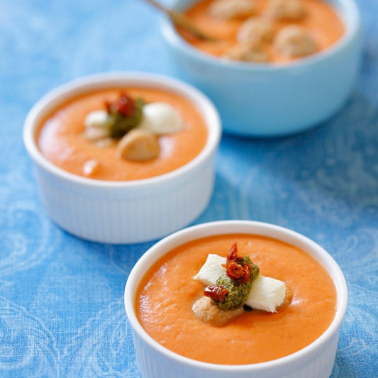 Beat the cold weather with Sun-Dried Tomato Cream Soup! #bellasunluci #soup #recipe #cold #weather http://www.mooneyfarms.com/recipes/recipe/sun-dried-tomato-cream-soup/sidedishes