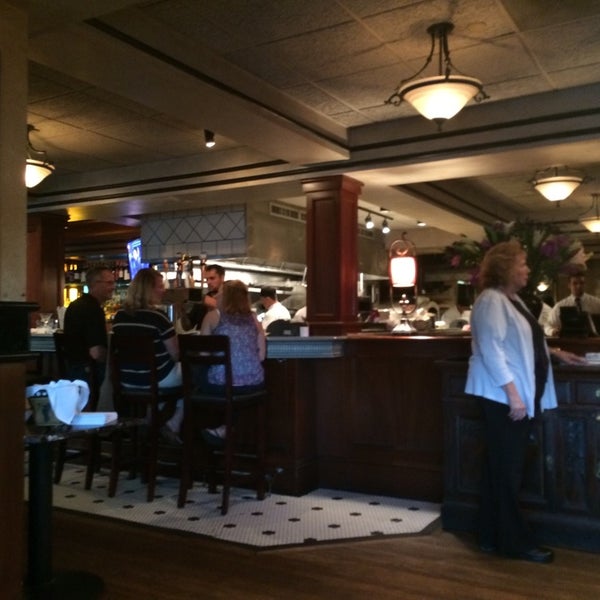 Photos at Papa Razzi - 14 tips