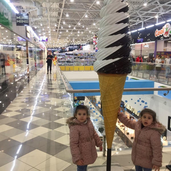 Foto scattata a Art Mall da Hatem G. il 2/3/2018