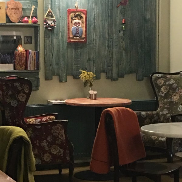 Photo taken at Carmela Cafe by Yıldız U. on 3/26/2017