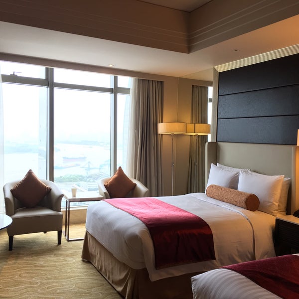 Das Foto wurde bei Shanghai Marriott Riverside Hotel von S K. am 10/20/2016 aufgenommen