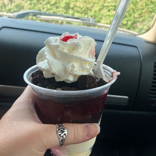 Ritter's Frozen Custard Ice Cream Parlor in Beavercreek