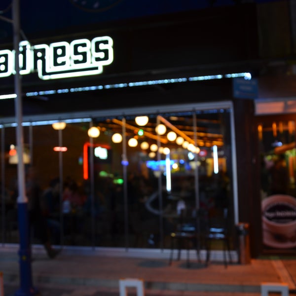 12/17/2013にAdress Cafe &amp; BarがAdress Cafe &amp; Barで撮った写真