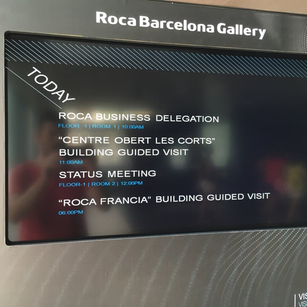 Das Foto wurde bei Roca Barcelona Gallery von Miquel R. am 7/15/2015 aufgenommen