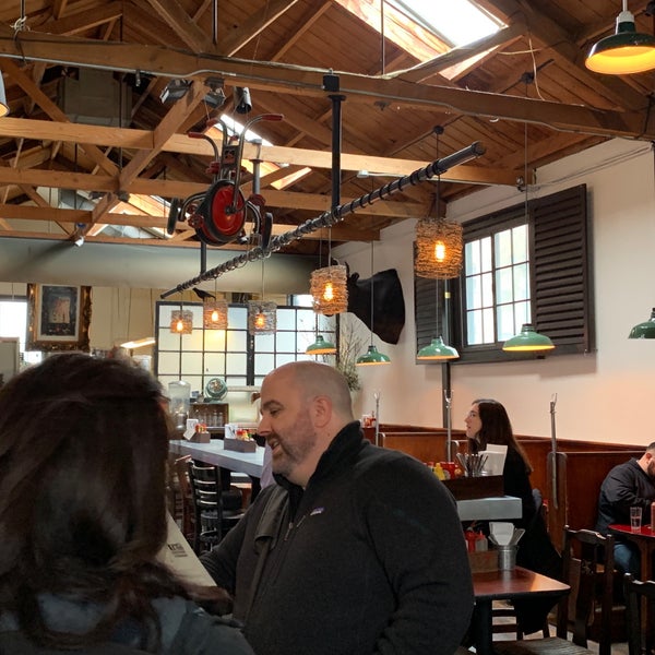 2/26/2019にDark I.がBrickhouse Cafeで撮った写真