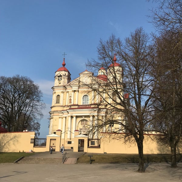 Photo taken at Šventų apaštalų Petro Ir Povilo Bažnyčia | Church of St Peter and St Paul by ki3kae 🎀 on 4/12/2018