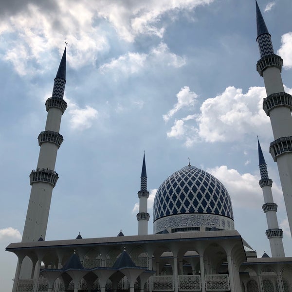 Masjid negeri shah alam