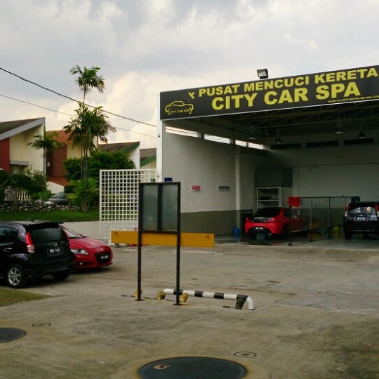 cuci kereta subang ss15 Amelia Paterson