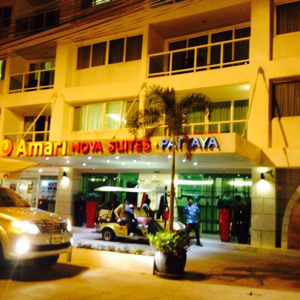 Foto tirada no(a) Amari Nova Suites Pattaya por Nakendra D. em 4/17/2015