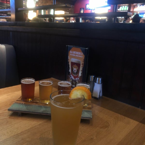 Photo taken at BJ&#39;s Restaurant &amp; Brewhouse by Aleksey on 9/20/2019