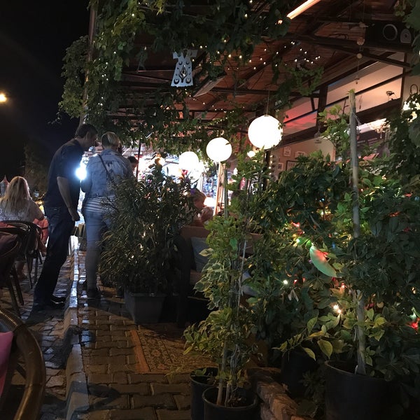 10/9/2017 tarihinde Çağla G.ziyaretçi tarafından Cafe Dalyano'de çekilen fotoğraf