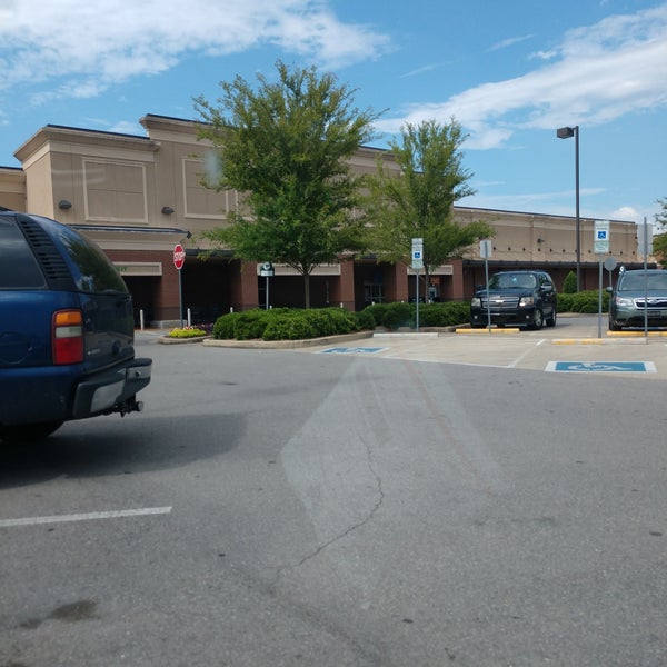 Publix 11207 Lebanon Rd