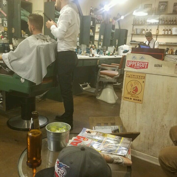 Colibrí Fuente Haiku machete barber shop perugia Distante sí mismo fuego
