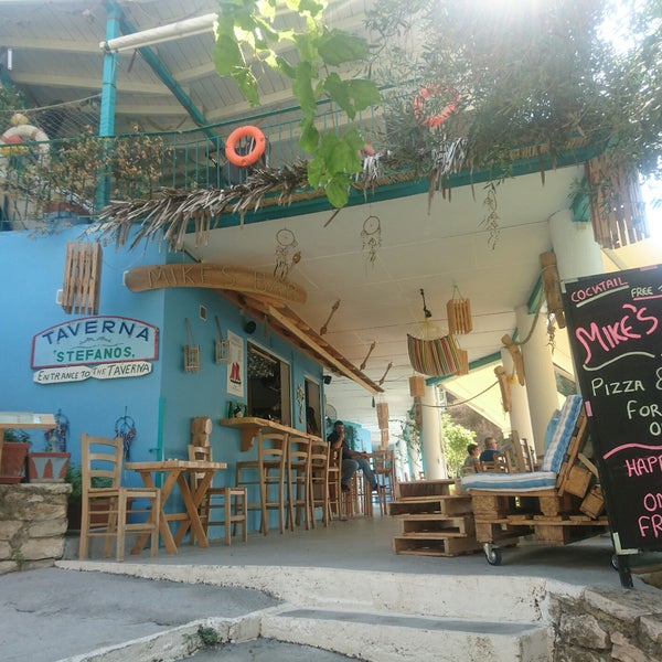 Foto tirada no(a) Taverna Stefanos Fish &amp; Greek food por ☘️ Smirnoffoulis 🌻 em 9/10/2017