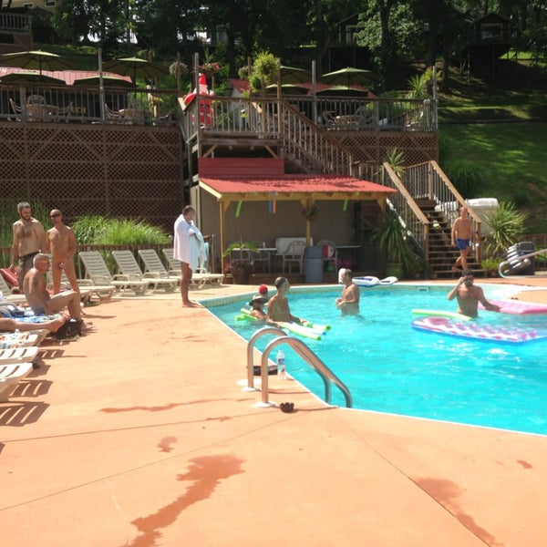 Photos at Roseland Resort Nolte Ln.