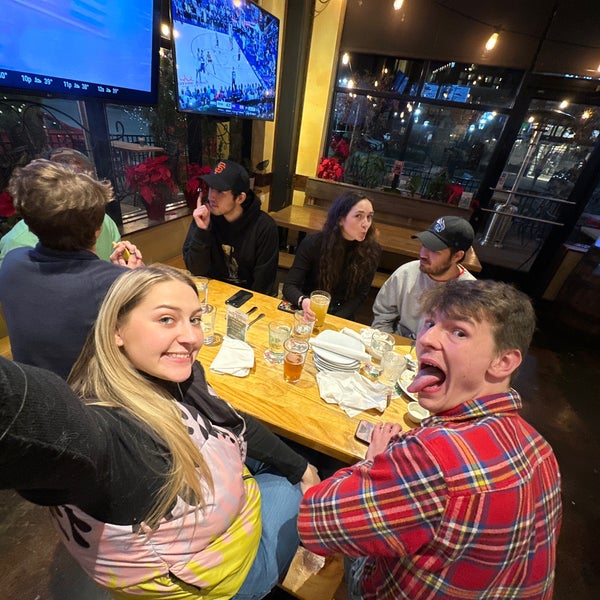 Brier Creek Beer Garden Bar al aire libre