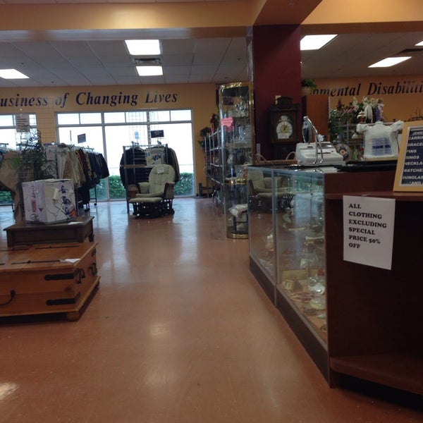 Goodwill Jupiter Super Store & Donation Center 1280 W Indiantown Rd