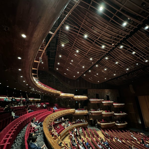 Das Foto wurde bei Dubai Opera von Alena am 2/16/2023 aufgenommen