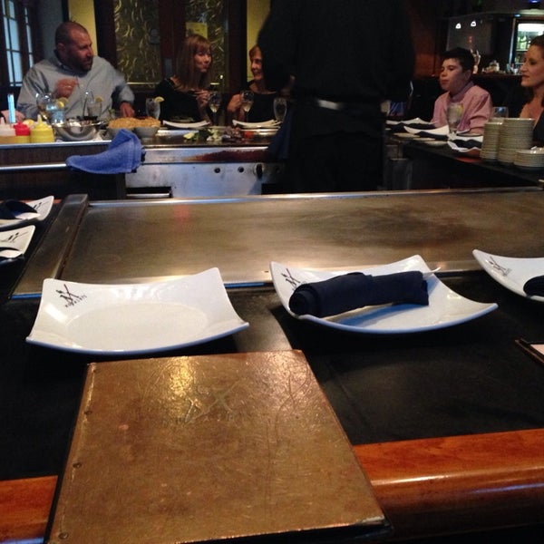 4/12/2014 tarihinde Brian V.ziyaretçi tarafından Musashi&#39;s Japanese Steakhouse'de çekilen fotoğraf