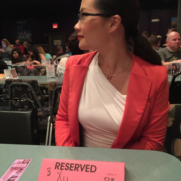 6/14/2015 tarihinde Jana X.ziyaretçi tarafından Capitol City Comedy Club'de çekilen fotoğraf