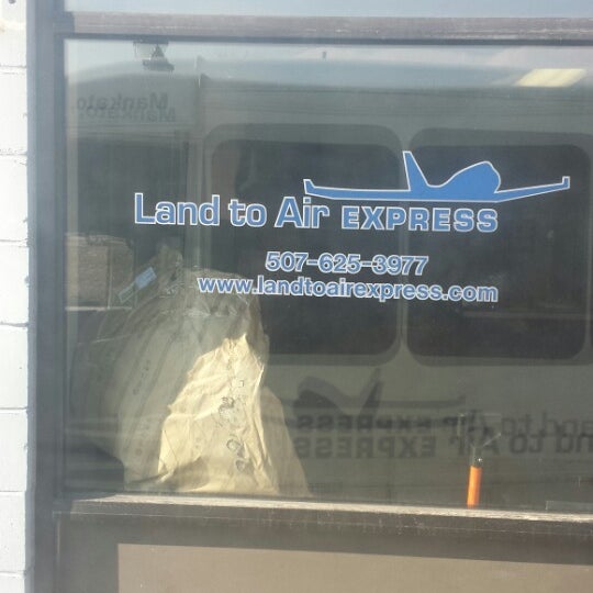 Land To Air Express Mankato Depot Bus Station in Mankato