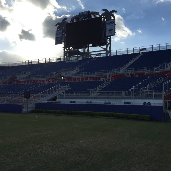 Снимок сделан в FAU Football Stadium пользователем Michael A. 1/31/2015