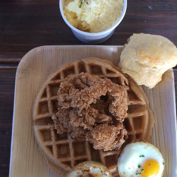 can't go wrong with the chicken and waffle w/ grits and biscuit for brunch.