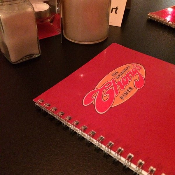 Foto tirada no(a) Chong&#39;s Diner por Aylin Y. em 1/12/2014