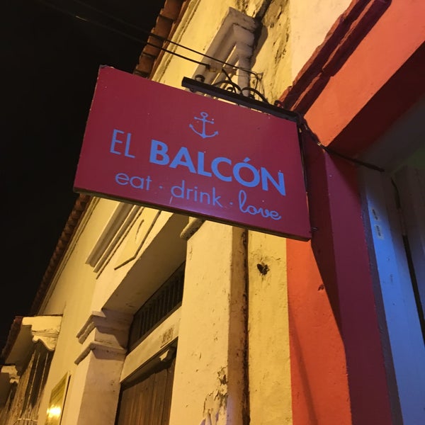 1/12/2016 tarihinde Aninha D.ziyaretçi tarafından El Balcón Eat Drink Love'de çekilen fotoğraf