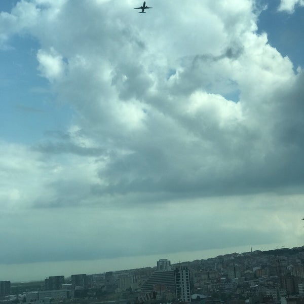 6/18/2017 tarihinde Ruşen S.ziyaretçi tarafından Courtyard Istanbul International Airport'de çekilen fotoğraf